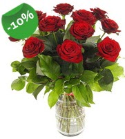 11 adet vazo içerisinde kırmızı gül  Kayseri çiçek 14 şubat sevgililer günü çiçek 